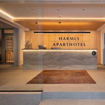 harmls_aparthotel_Reception Unterkunft
