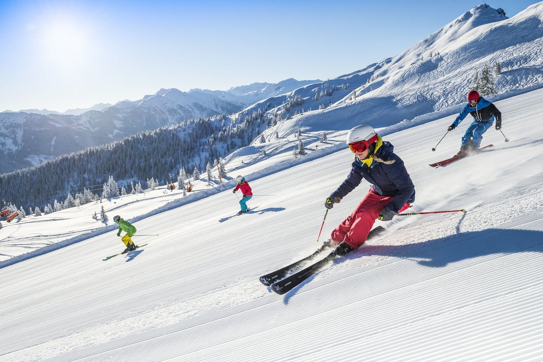 skifahrergruppe_in_flachau